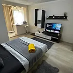 Reeas Apartament